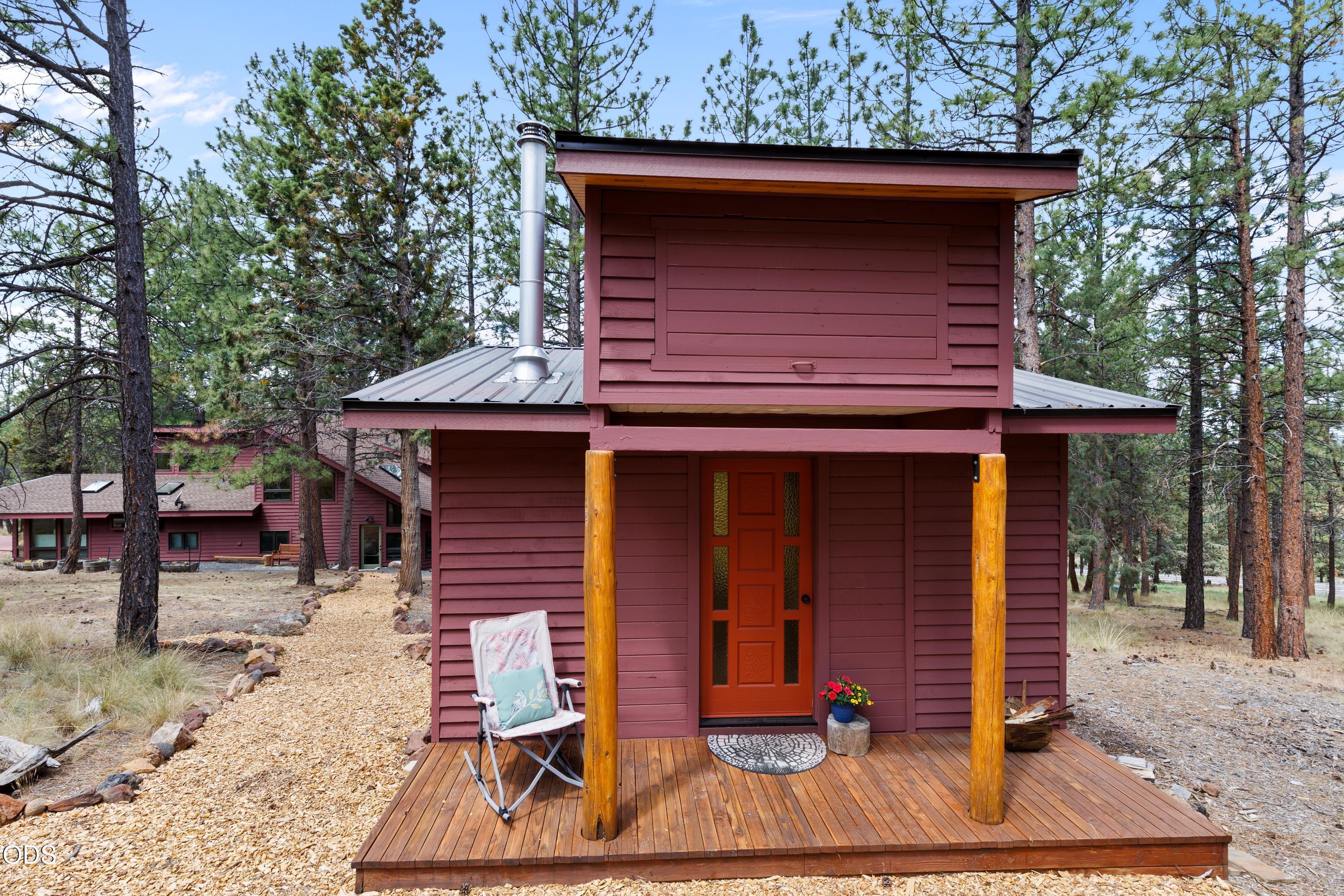 63220 Johnson Road Bend, OR 97703 - Photo 54 of 60