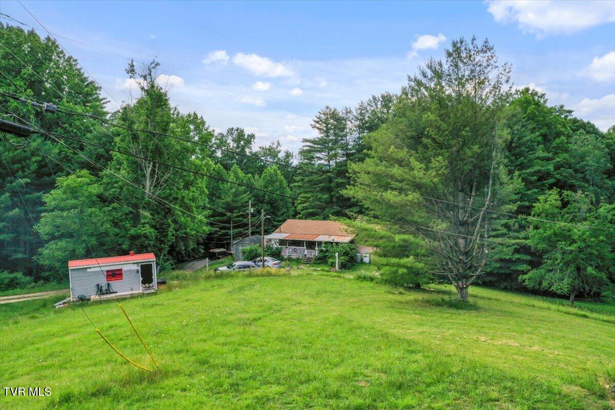 1258 Hawkins Road Laurel Bloomery, TN 37680 - Photo 14 of 29 14-DJI_0224