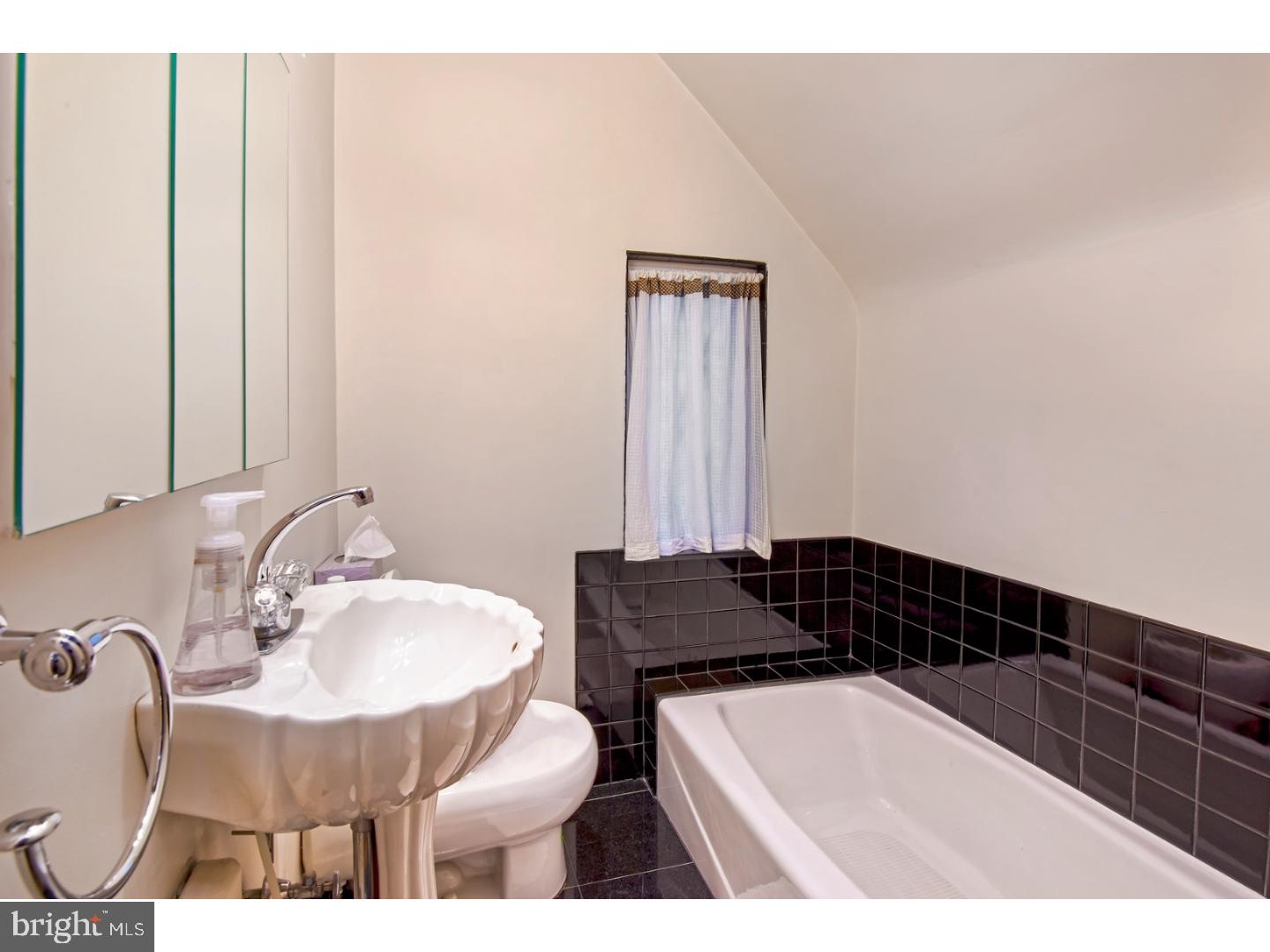 22 Blancoyd Road Merion Station, PA 19066 - Photo 13 of 24 Gallery Image 13