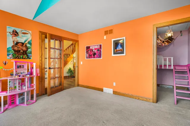 $950,000 | 948 Timber Ridge Drive, Oregon, WI 53575