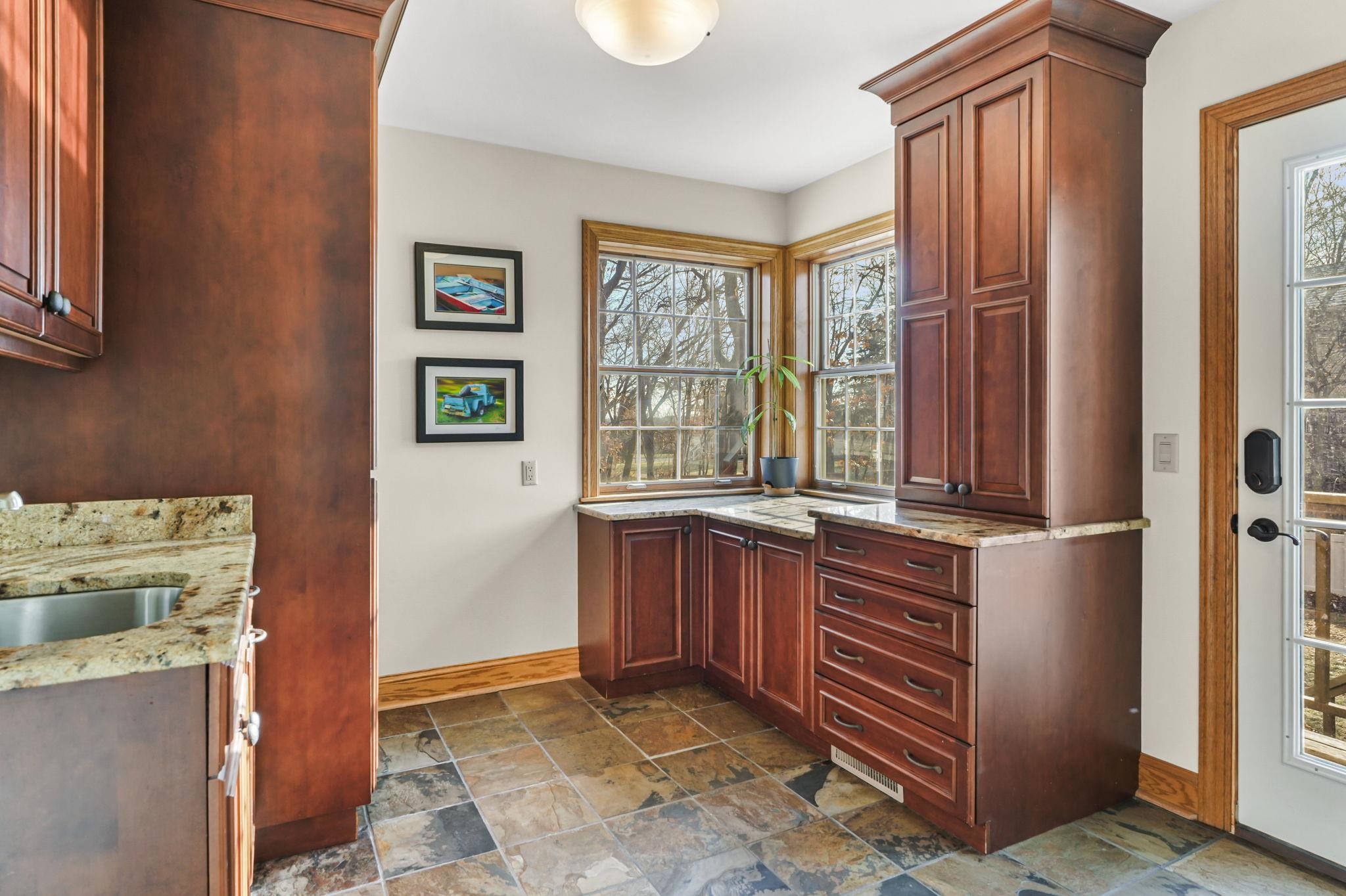 948 Timber Ridge Drive Oregon, WI 53575 - Photo 29 of 77