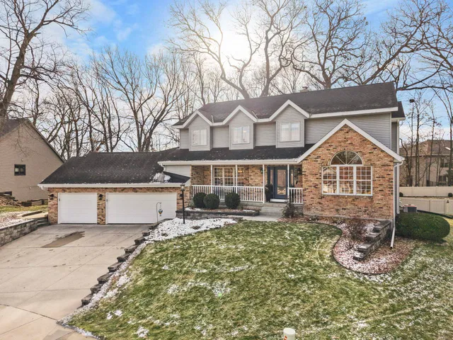 $950,000 | 948 Timber Ridge Drive, Oregon, WI 53575