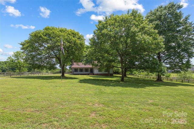 $980,000 | 5200 Winding Lane, Indian Trail, NC 28079