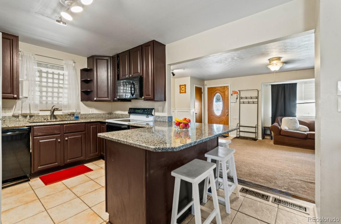 8530 Richard Road Denver, CO 80229 - Photo 5 of 14 Gallery Image 5