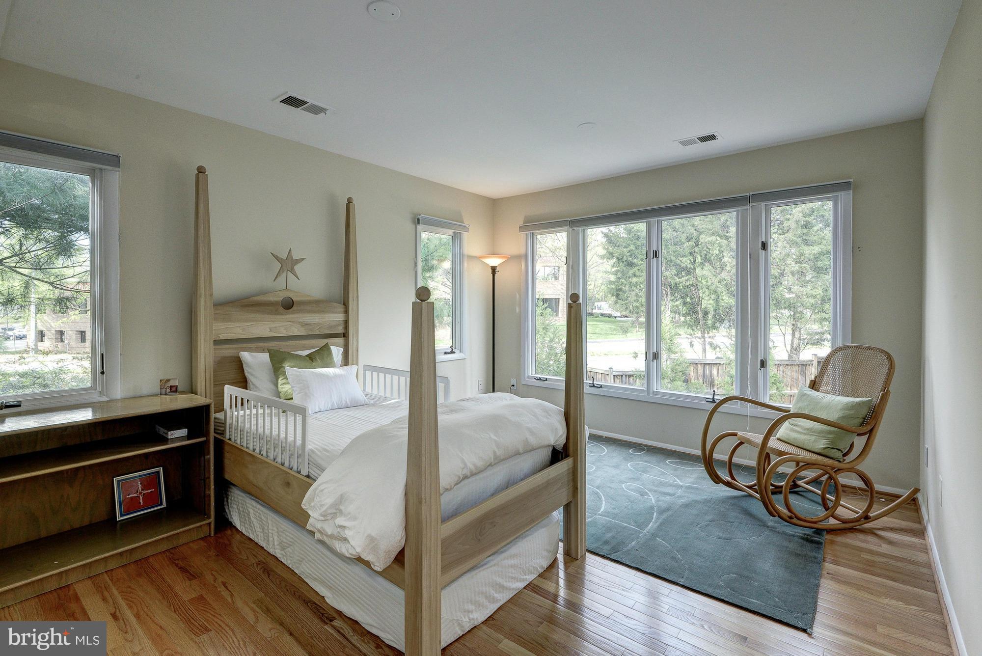 1907 Lakeport Way Reston, VA 20191 - Photo 19 of 30 Bedroom
