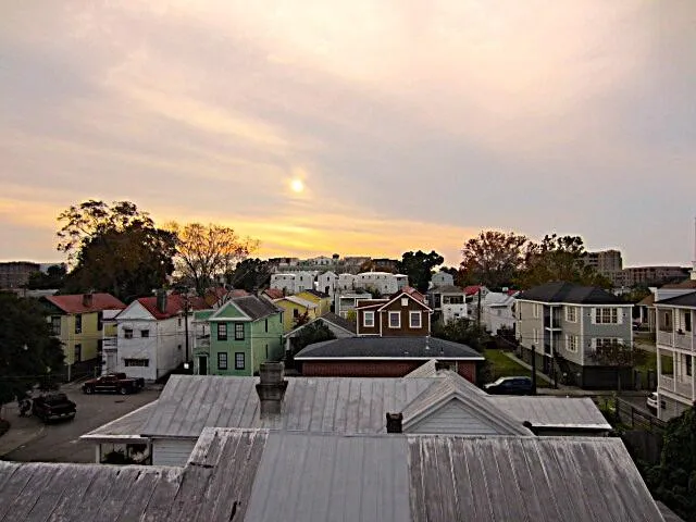 $699,000 | 16 North Hampstead Square, Charleston, SC 29403