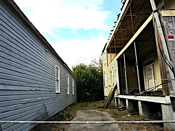 $699,000 | 16 North Hampstead Square, Charleston, SC 29403