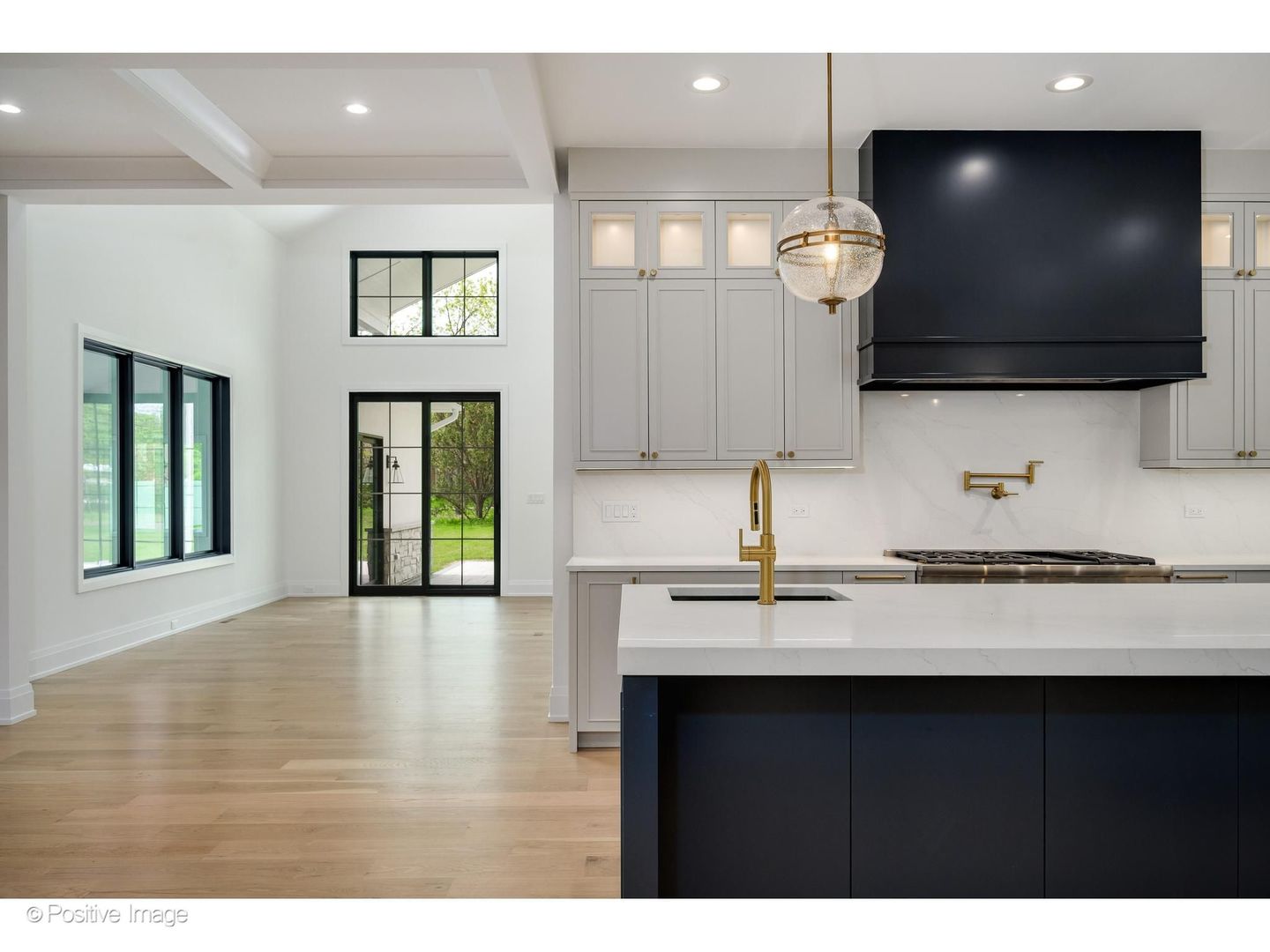 1851 Oakwood Road Northbrook, IL 60062 - Photo 14 of 56