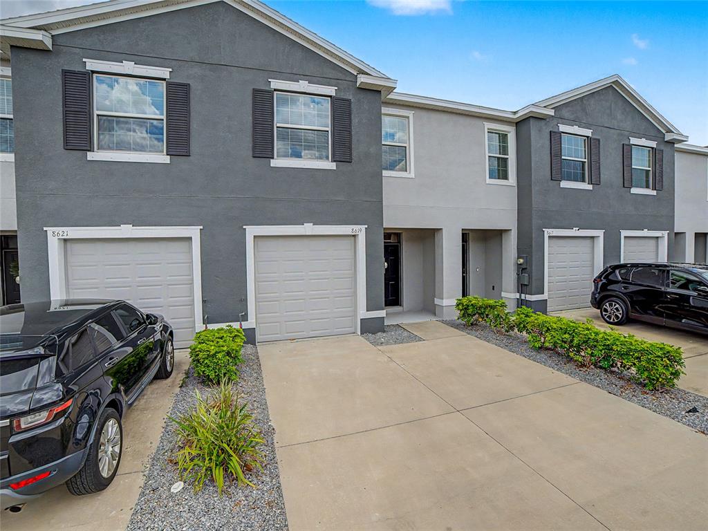 8619 Falling Blue Place Riverview, FL 33578 - Photo 3 of 19