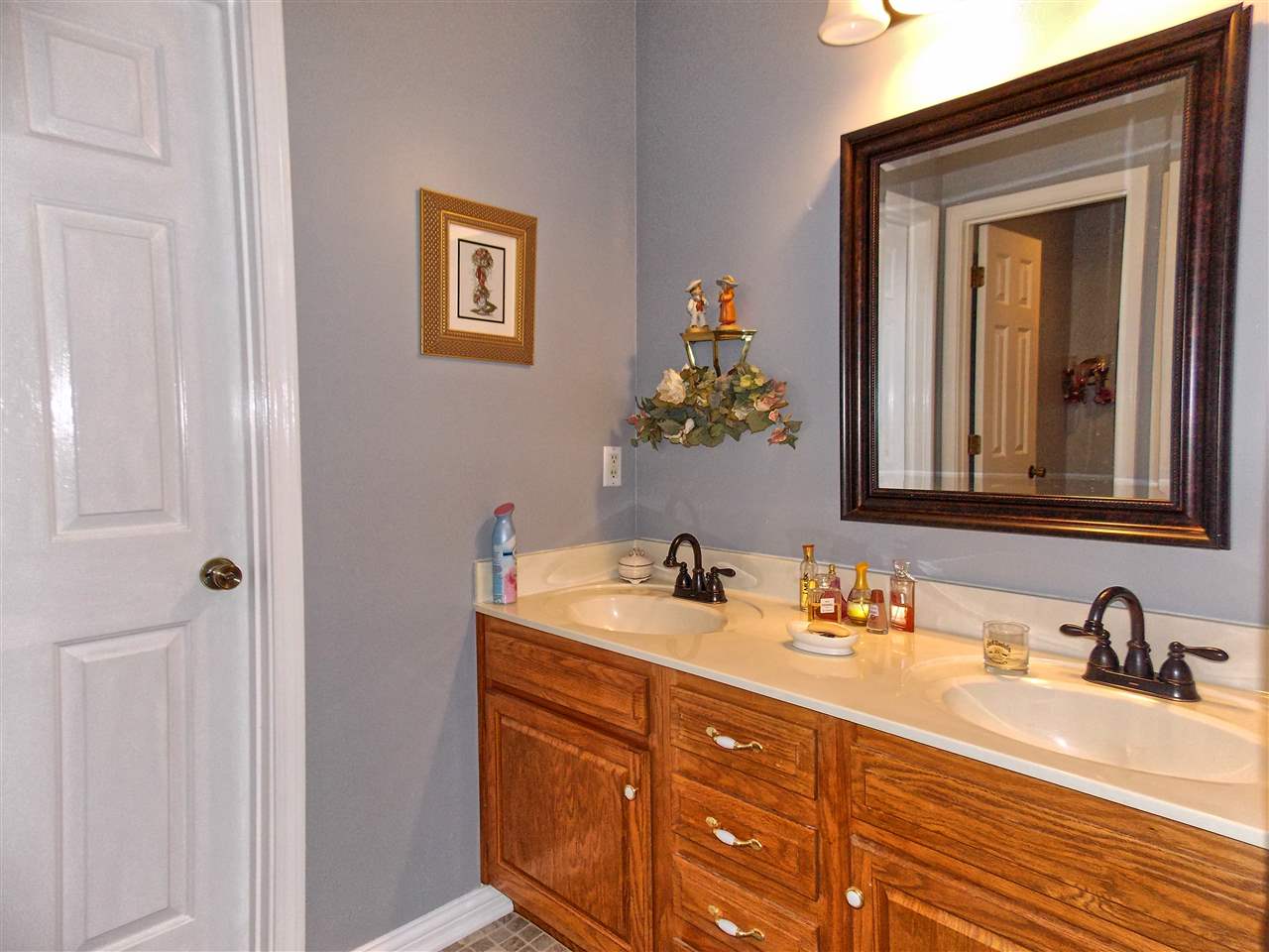 131 Honeysuckle Road Franklin, KY 42134 - Photo 9 of 23 Gallery Image 9