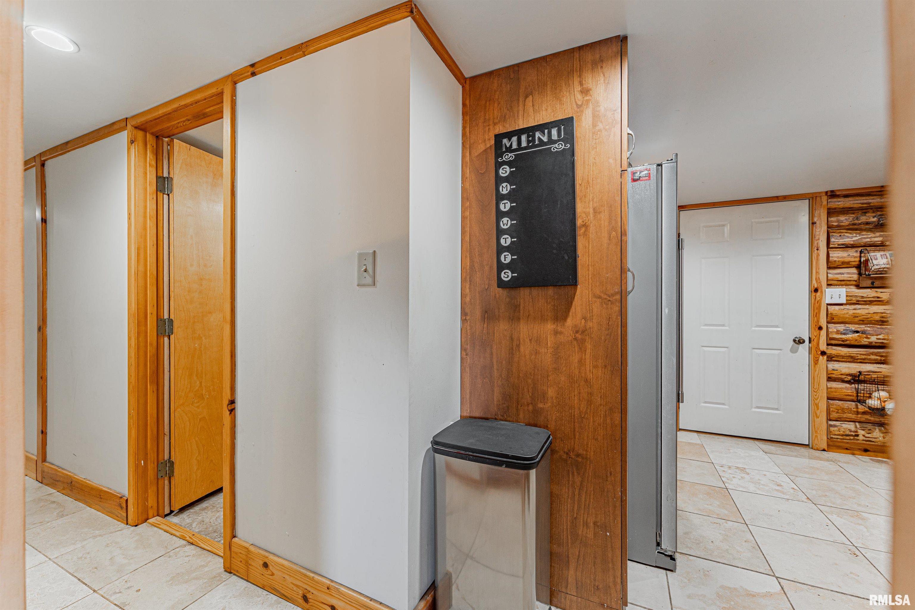 1955 East 2700 North Road Blue Mound, IL 62513 - Photo 16 of 50