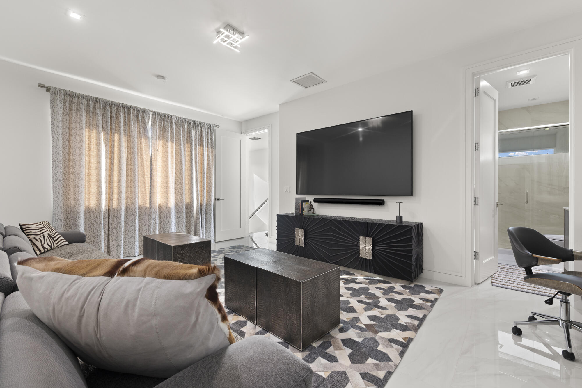 402 Ocean One Lane Juno Beach, FL 33408 - Photo 27 of 43 Guest Room 4