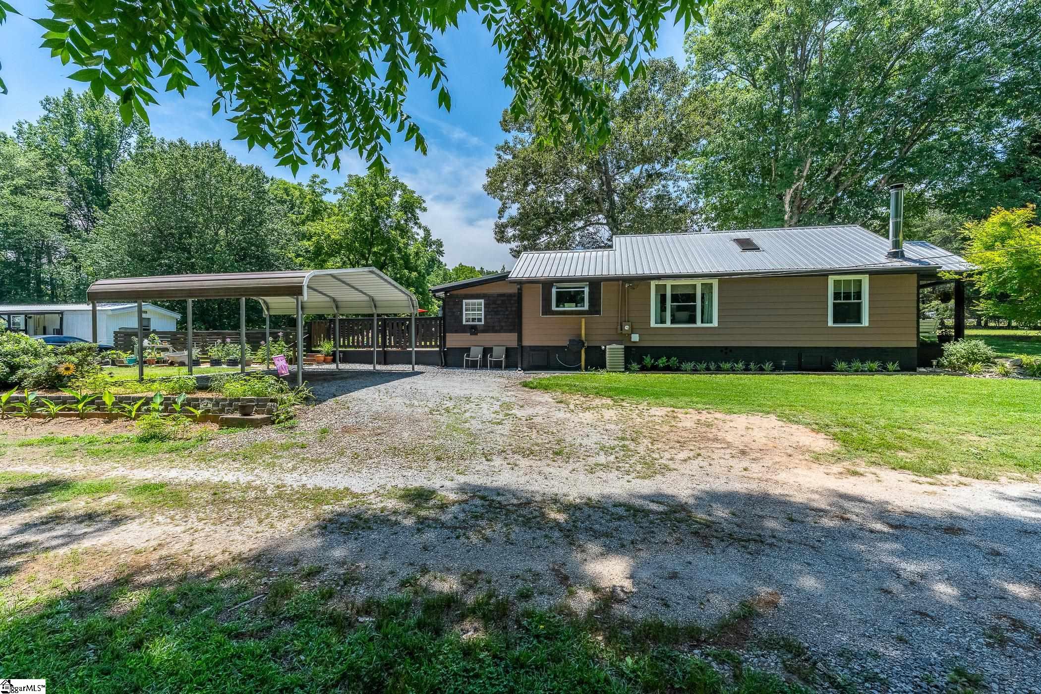 2261 Fews Chapel Road Greer, SC 29651 - Photo 11 of 42