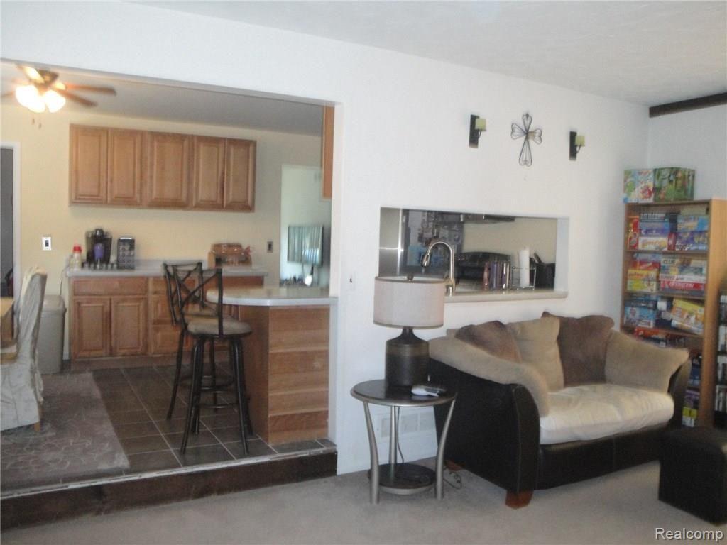 39883 Cheviot Road Canton, MI 48188 - Photo 8 of 18 DSC01511.JPG