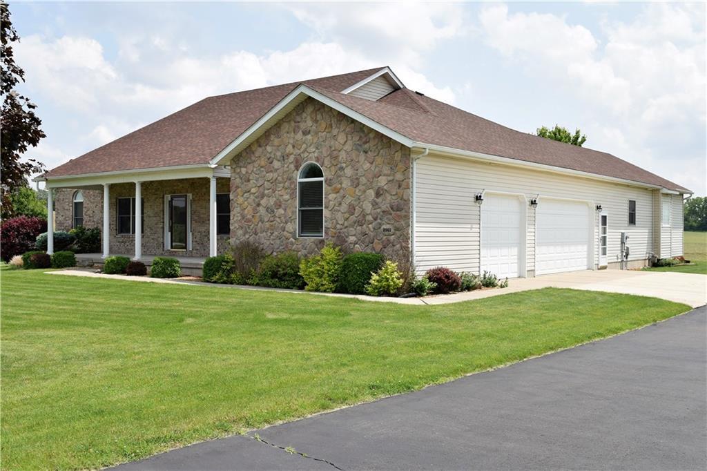 2141 Crabill Road Springfield, OH 45502 - Photo 3 of 41