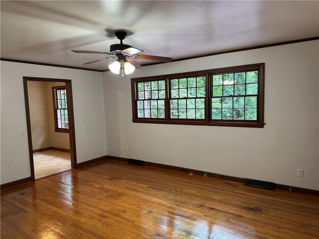 220 Camelot Road Clemson, SC 29631 - Photo 11 of 28