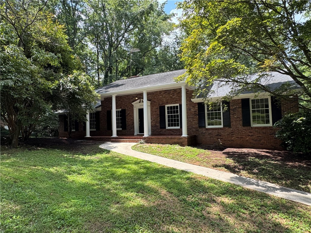 220 Camelot Road Clemson, SC 29631 - Photo 28 of 28 Thank you for viewing!