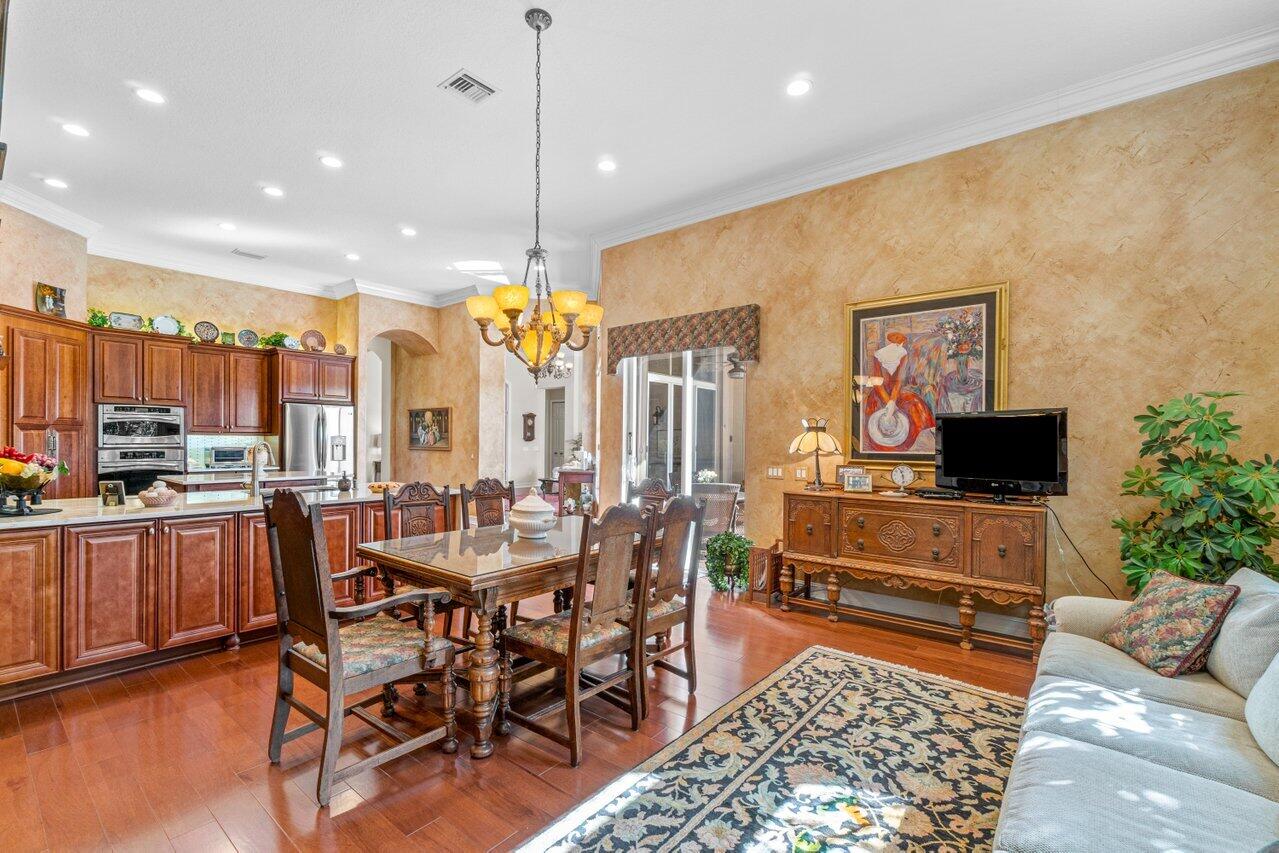 7071 Corning Circle Boynton Beach, FL 33437 - Photo 13 of 64 Family Room