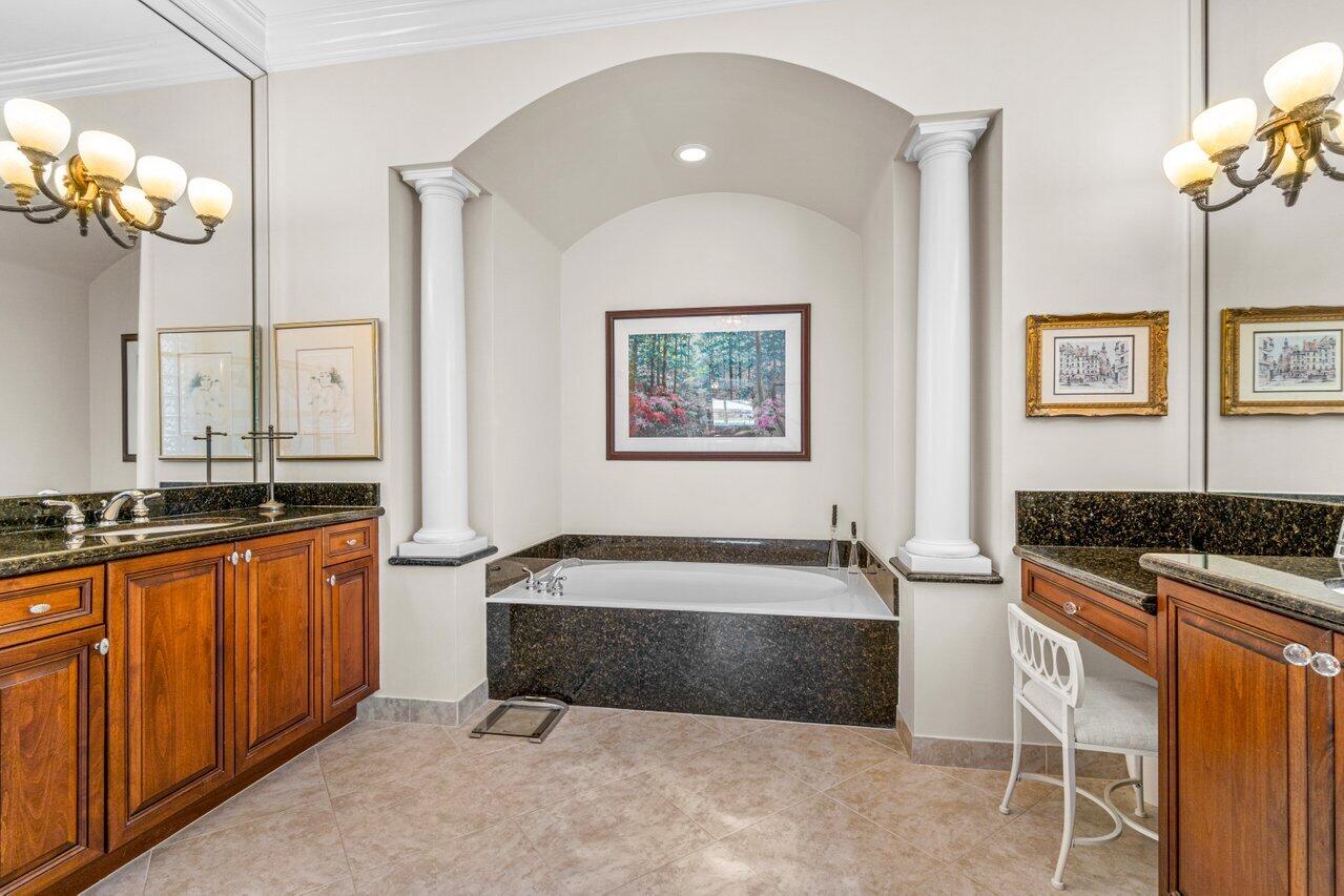 7071 Corning Circle Boynton Beach, FL 33437 - Photo 20 of 64 Master Bathroom