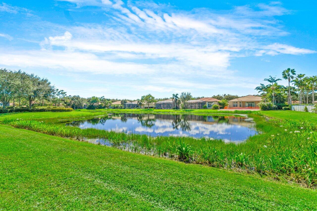 7071 Corning Circle Boynton Beach, FL 33437 - Photo 25 of 64 Lake View