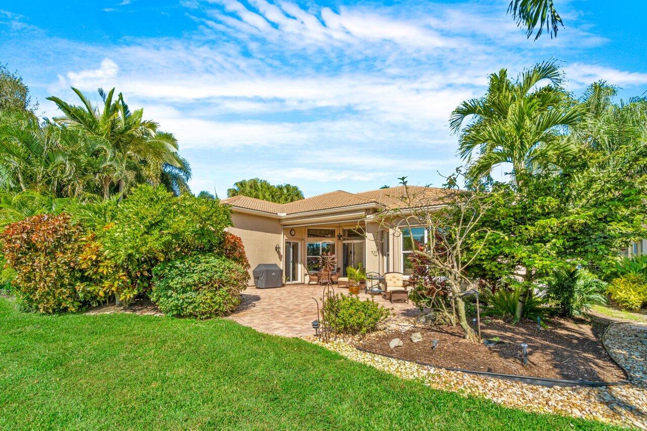 7071 Corning Circle Boynton Beach, FL 33437 - Photo 28 of 64 Privacy