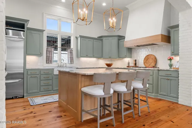 $1,295,000 | 405 Arabella Boulevard, Lafayette, LA 70508