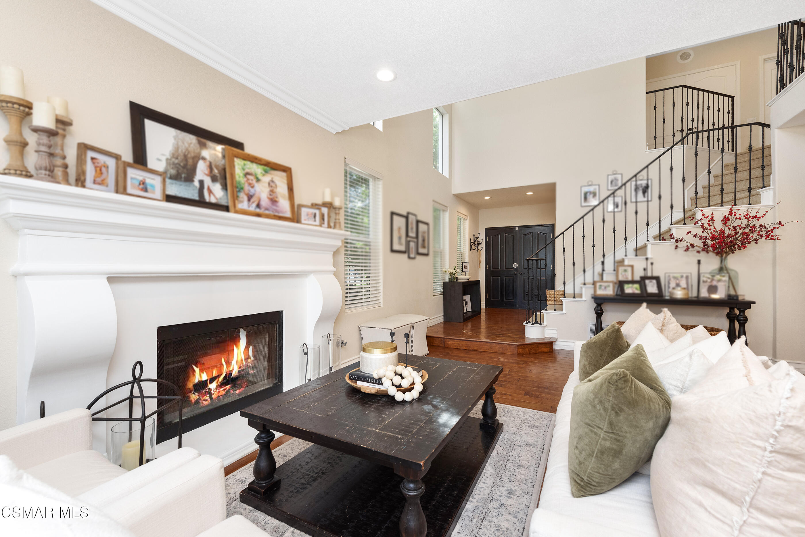 11343 Mapleridge Court Moorpark, CA 93021 - Photo 3 of 46 11343 Mapleridge Ct Moorpark-6