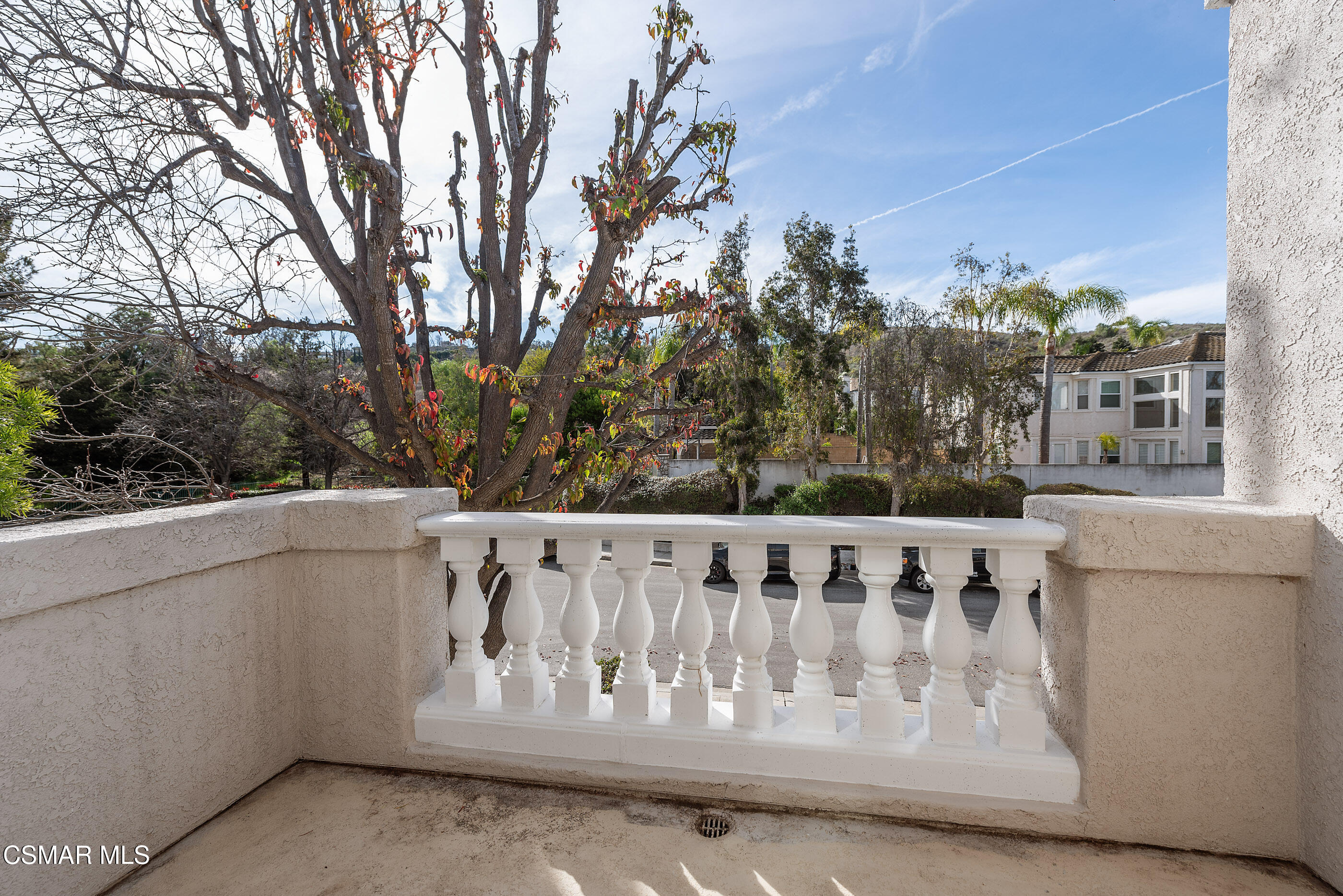 11343 Mapleridge Court Moorpark, CA 93021 - Photo 33 of 46 11343 Mapleridge Ct Moorpark-35