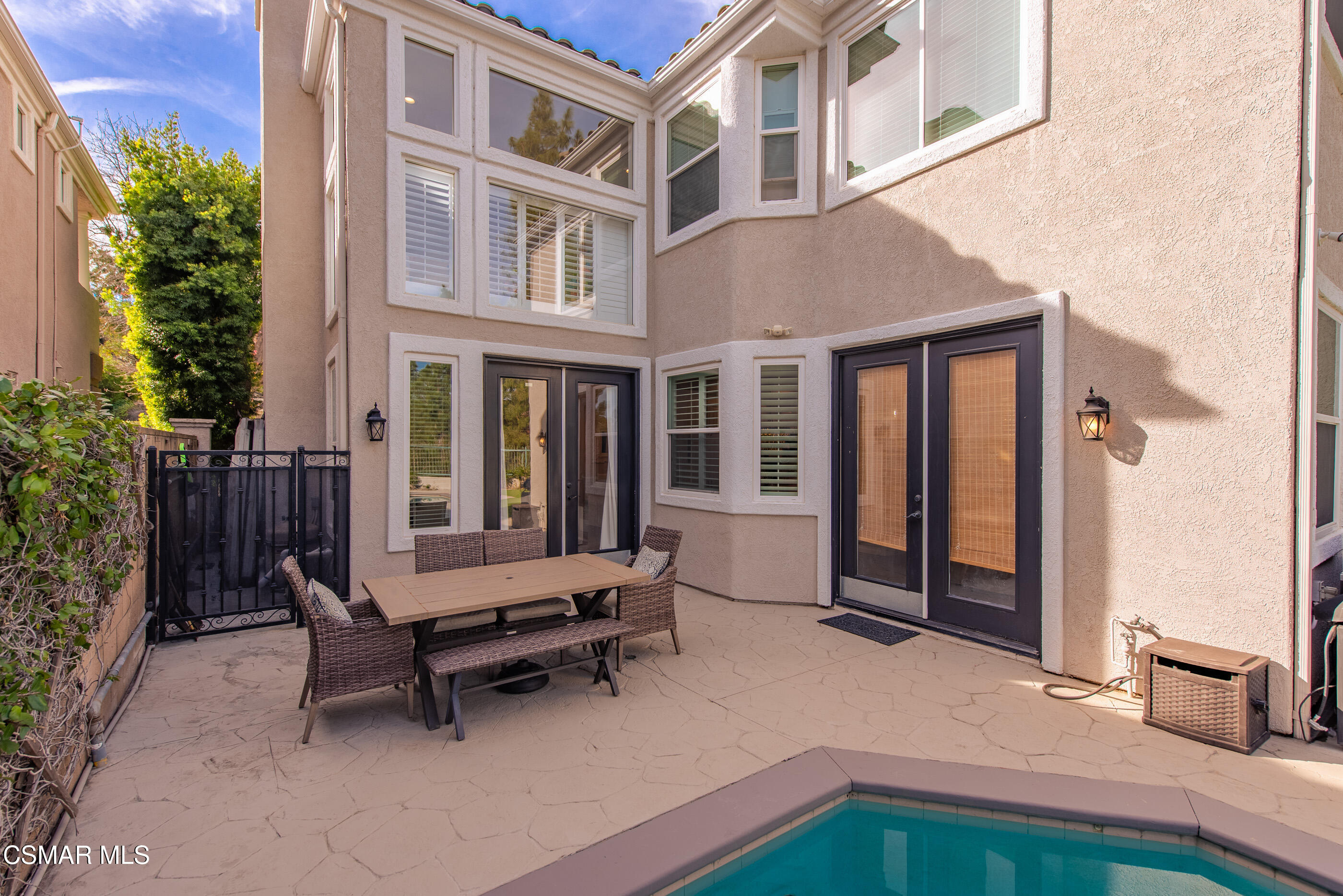 11343 Mapleridge Court Moorpark, CA 93021 - Photo 40 of 46 11343 Mapleridge Ct Moorpark-42