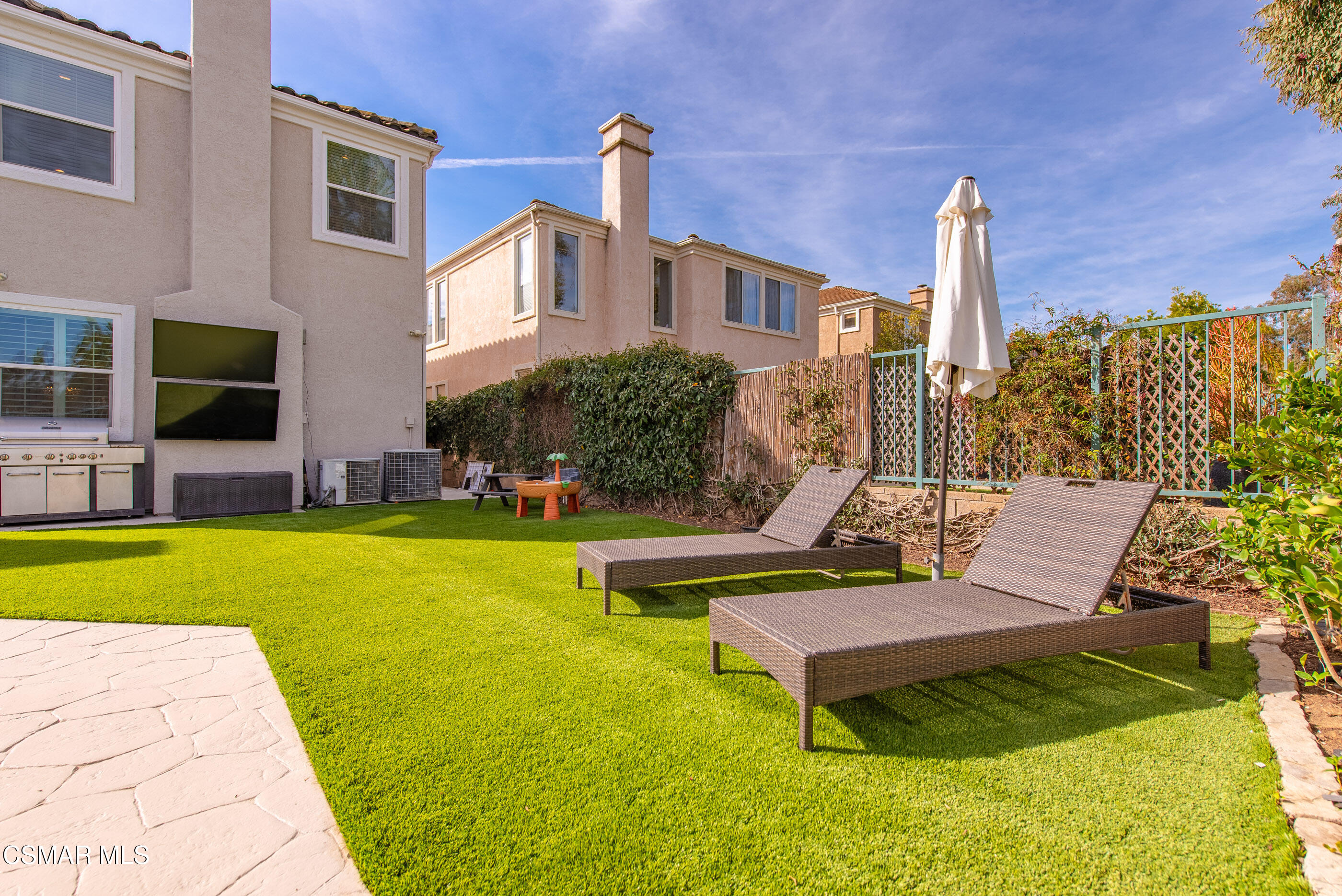 11343 Mapleridge Court Moorpark, CA 93021 - Photo 43 of 46 11343 Mapleridge Ct Moorpark-45