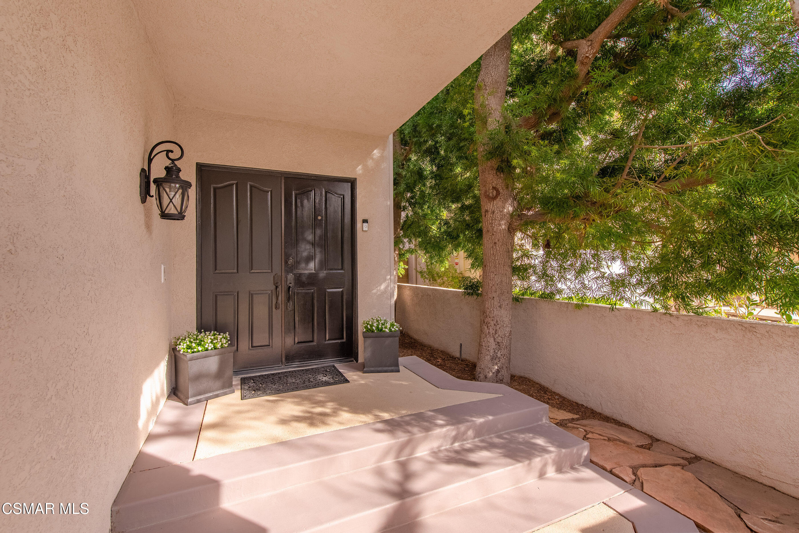 11343 Mapleridge Court Moorpark, CA 93021 - Photo 46 of 46 11343 Mapleridge Ct Moorpark-3