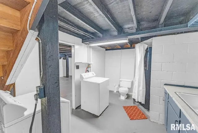 $132,500 | 2823 North 3rd Street, Clinton, IA 52732