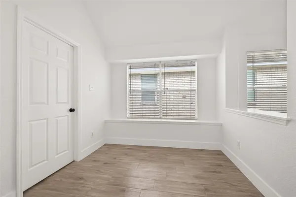 $2,195 | 3143 Oakwood Run Drive, Sugar Land, TX 77498