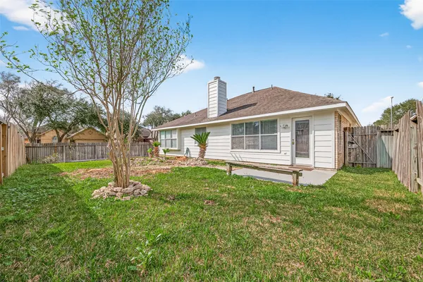 $2,195 | 3143 Oakwood Run Drive, Sugar Land, TX 77498
