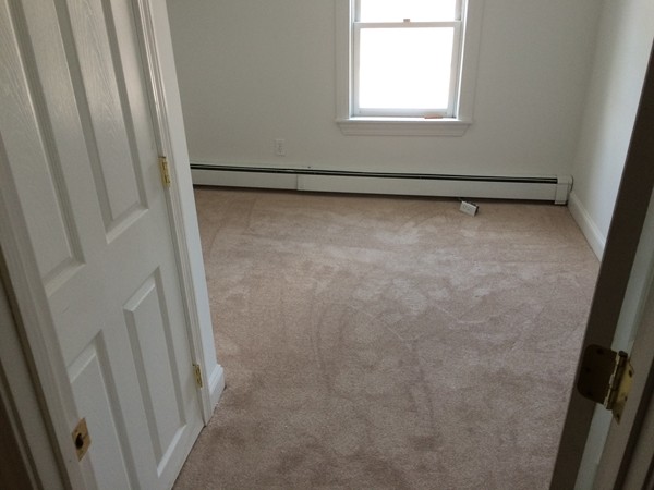 63 Hampstead Place Athol, MA 01331 - Photo 7 of 18