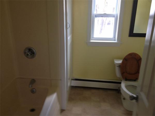 63 Hampstead Place Athol, MA 01331 - Photo 8 of 18