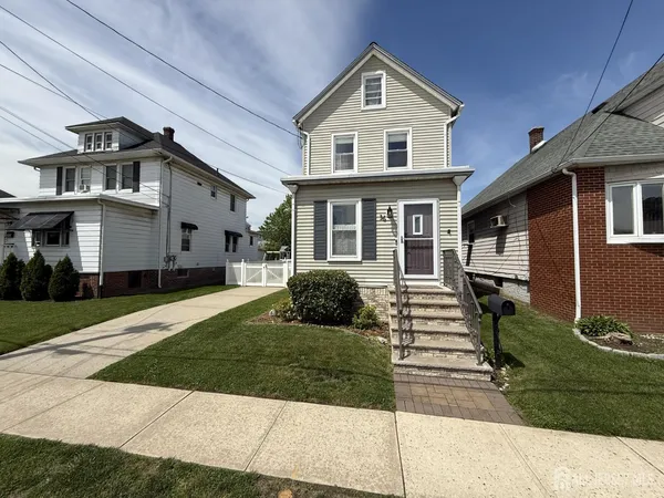 $450,000 | 36 Raritan Avenue, South River, NJ 08882