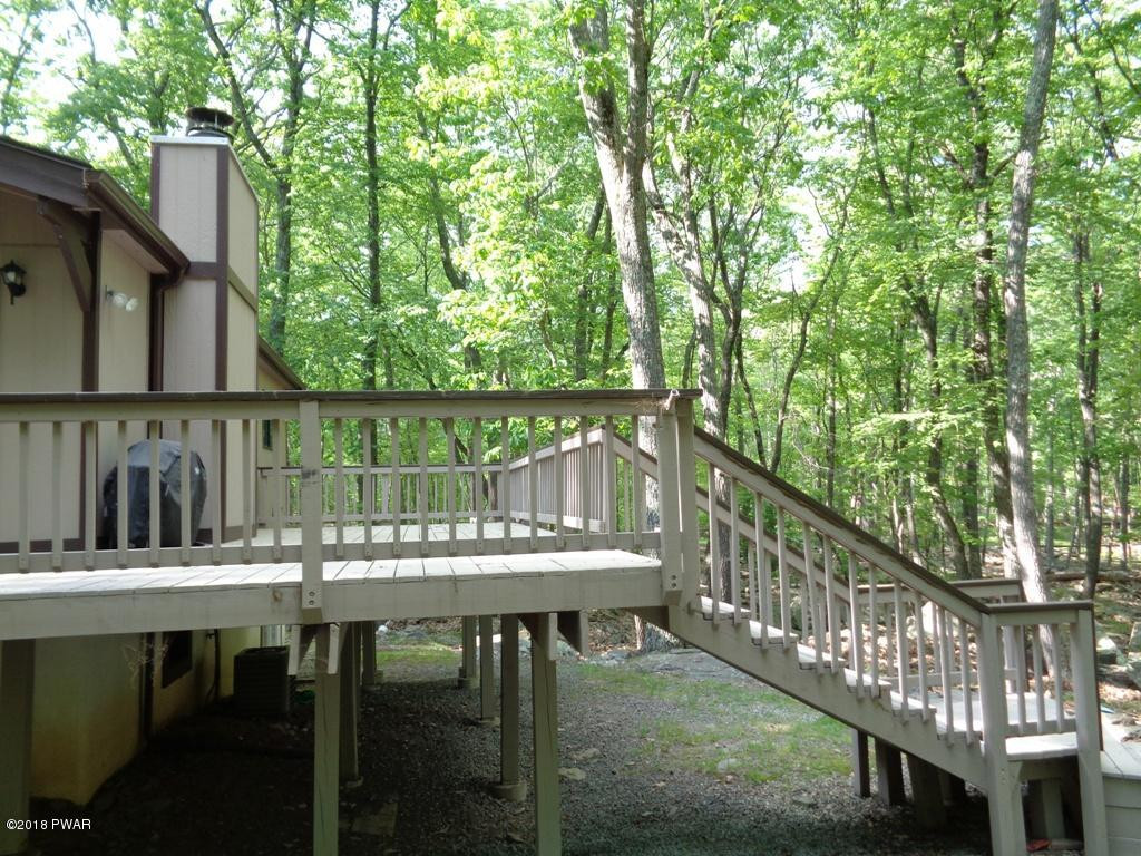 108 Oakridge Court Hawley, PA 18428 - Photo 28 of 43 Side Deck