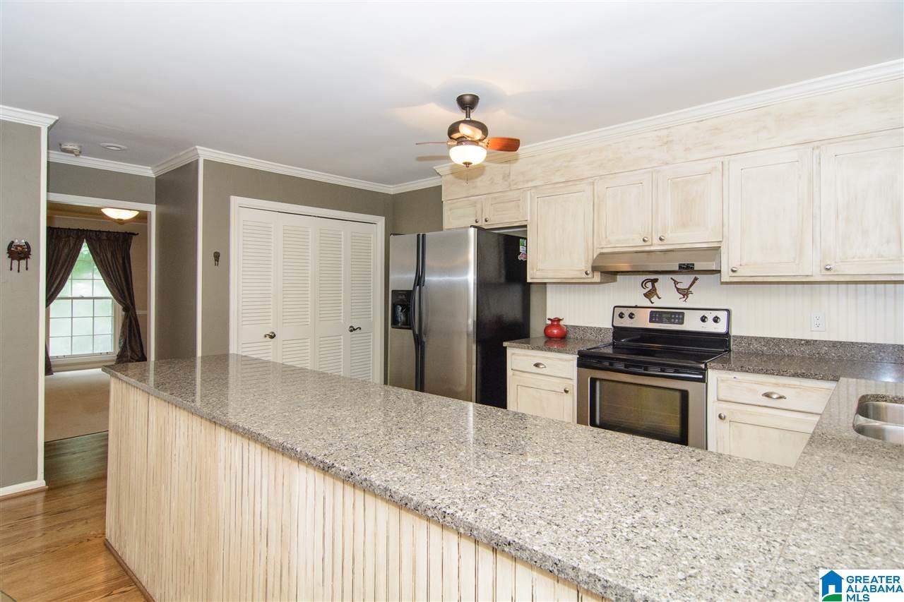 2716 Acton Road Birmingham, AL 35243 - Photo 13 of 37