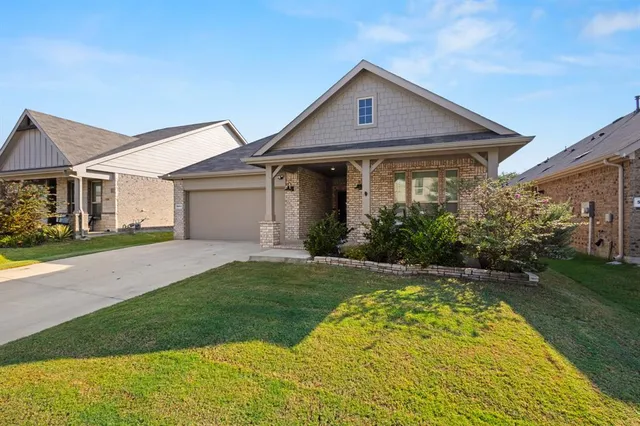 $399,900 | 5601 Round Hl Road, Denton, TX 76210