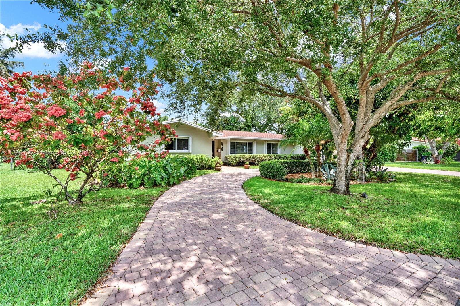 8325 Southwest 150th Drive, Palmetto Bay, FL 33158 Compass