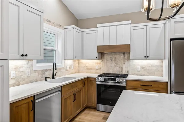 $506,125 | 6485 Ridge View Way, DeForest, WI 53532