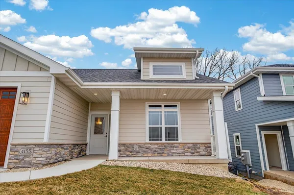 $506,125 | 6485 Ridge View Way, DeForest, WI 53532