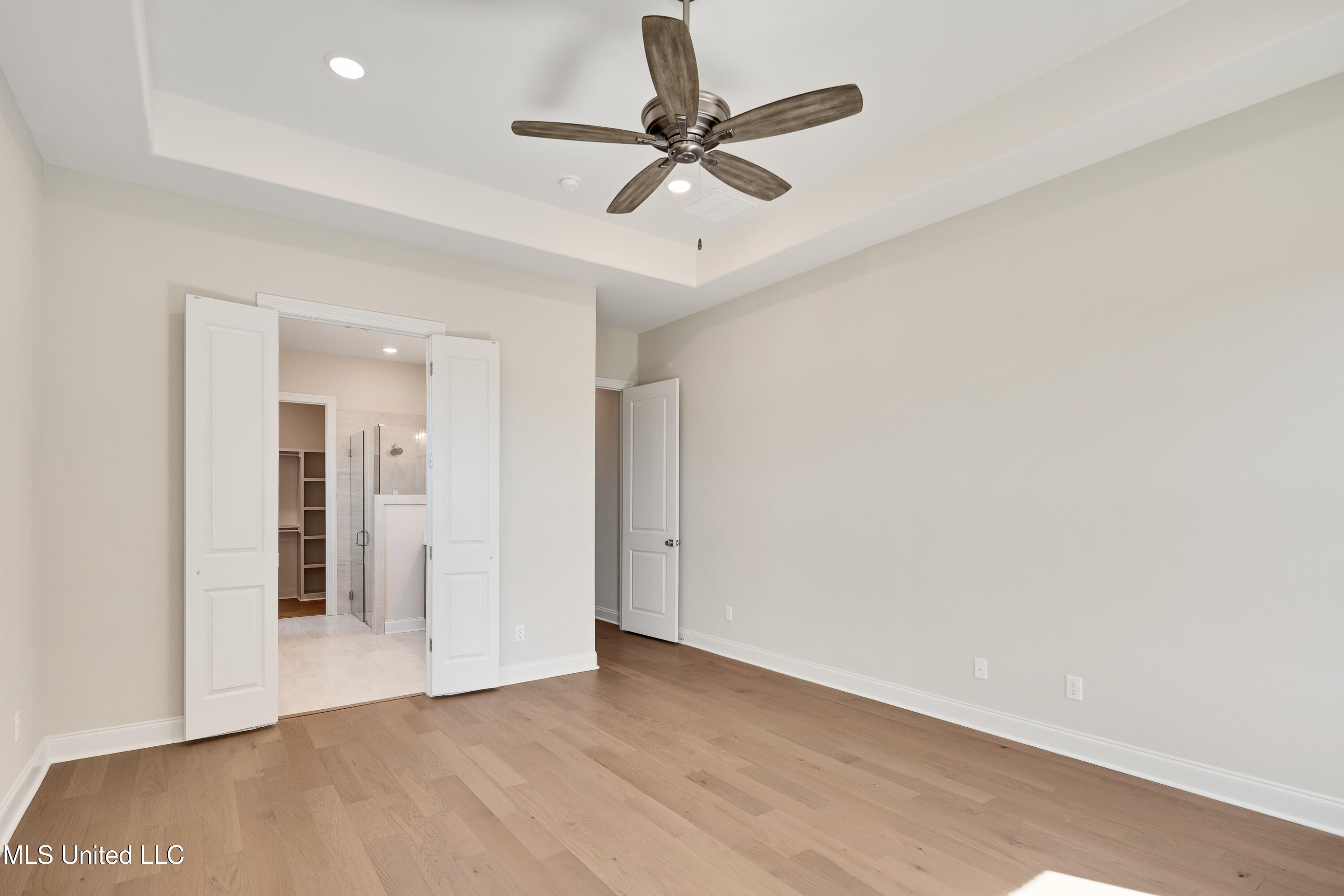 2327 Livingston Way Hernando, MS 38632 - Photo 13 of 37 Primary Bedroom