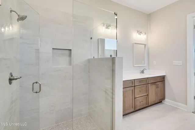 $629,500 | 2327 Livingston Way, Hernando, MS 38632