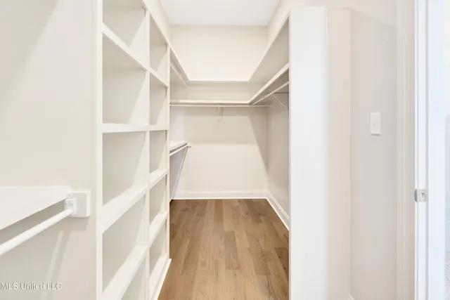 $629,500 | 2327 Livingston Way, Hernando, MS 38632