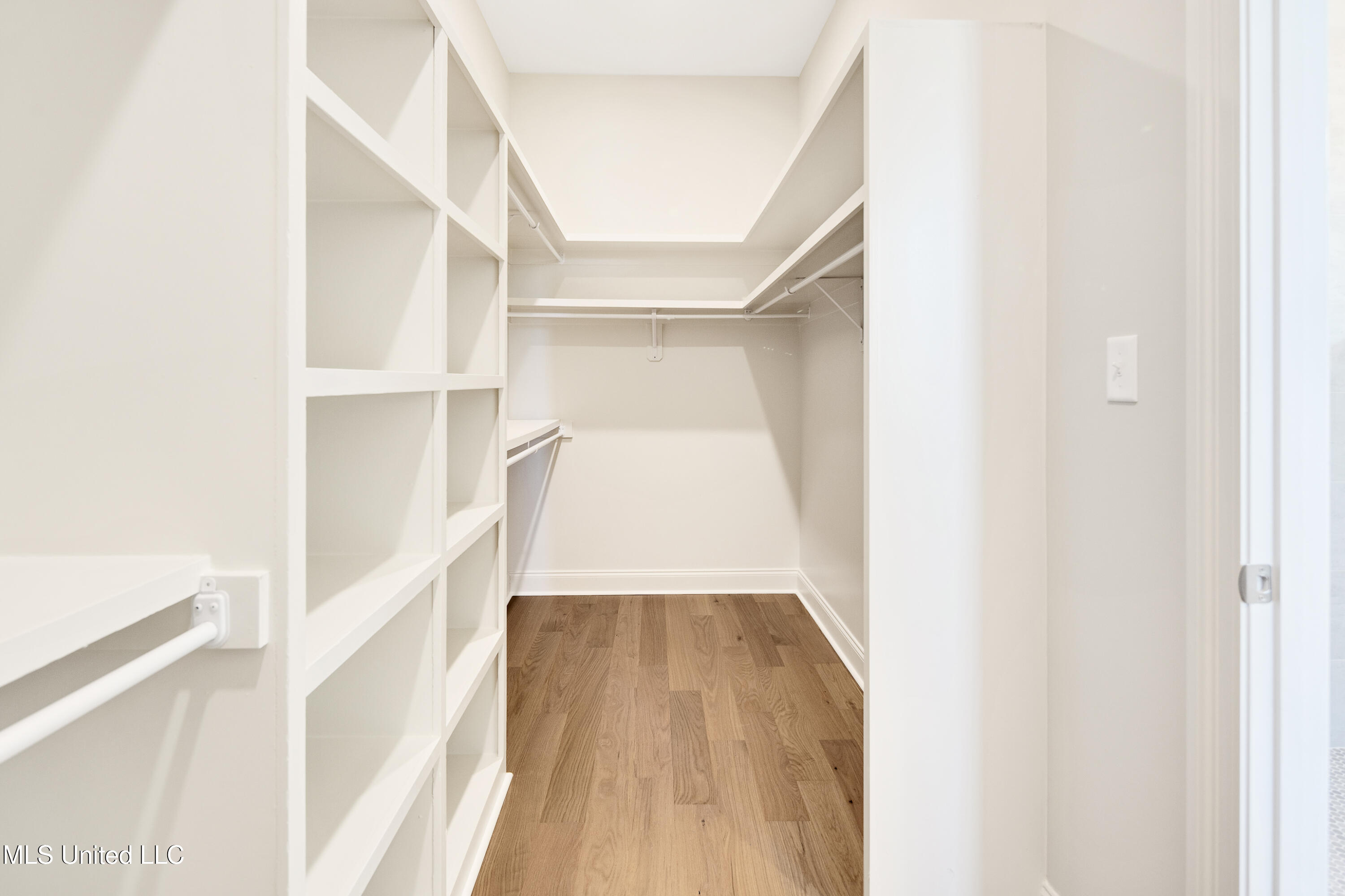 2327 Livingston Way Hernando, MS 38632 - Photo 17 of 37 028-2327 Livingston Way-MLS Version