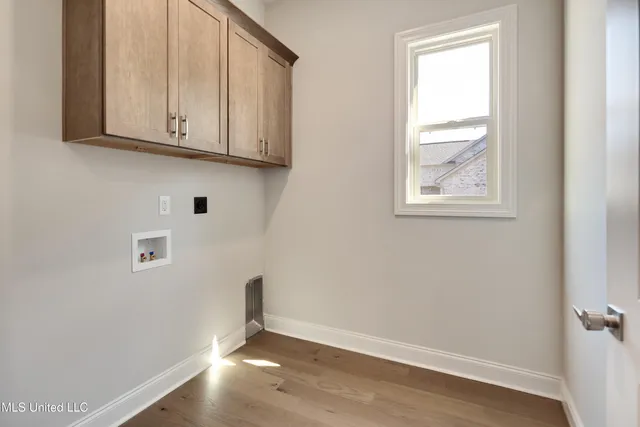 $629,500 | 2327 Livingston Way, Hernando, MS 38632