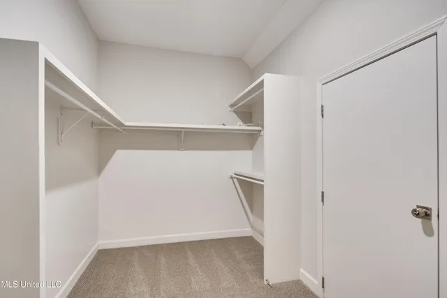 $629,500 | 2327 Livingston Way, Hernando, MS 38632