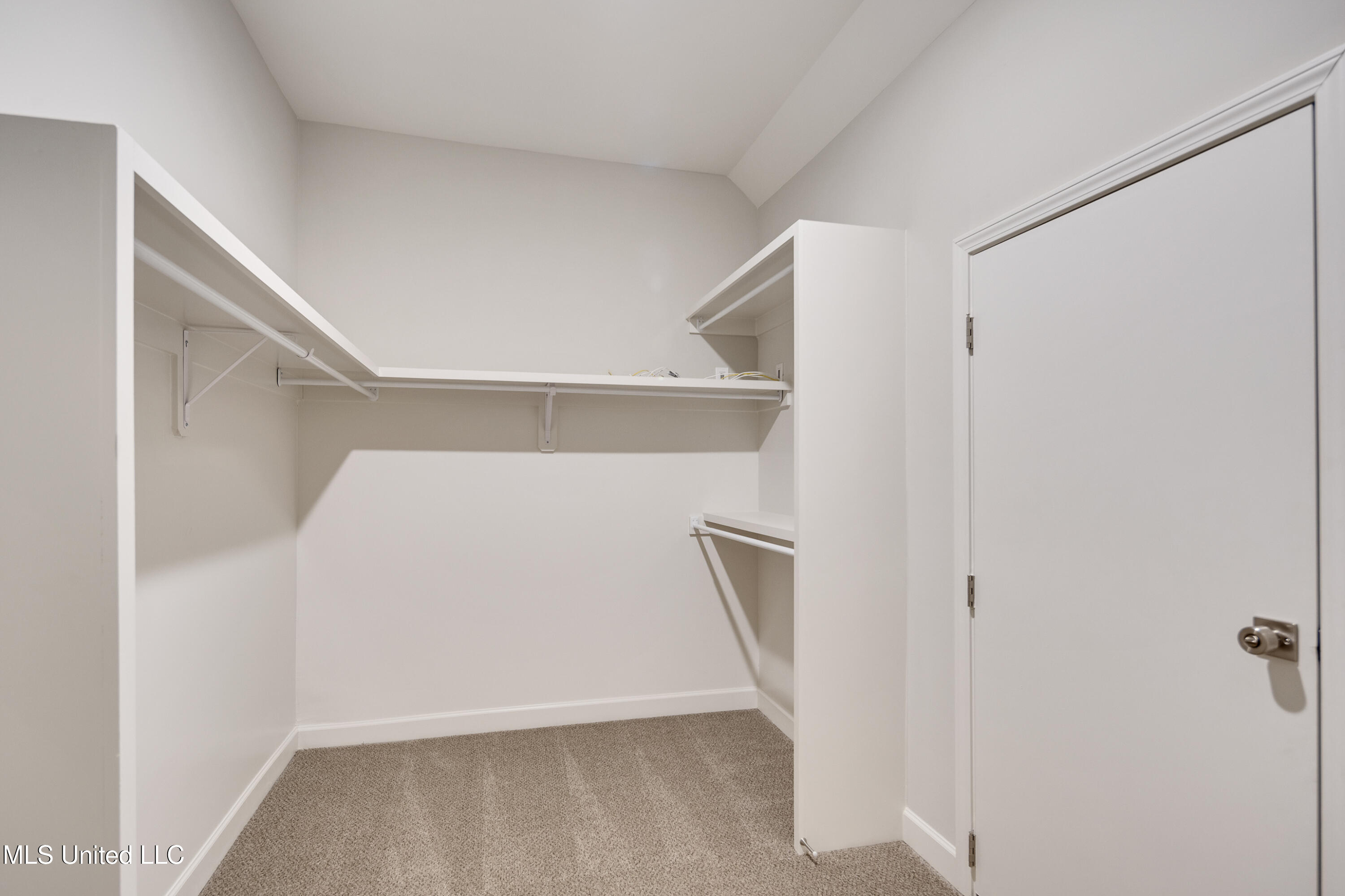 2327 Livingston Way Hernando, MS 38632 - Photo 26 of 37 Bedroom 3 Closet